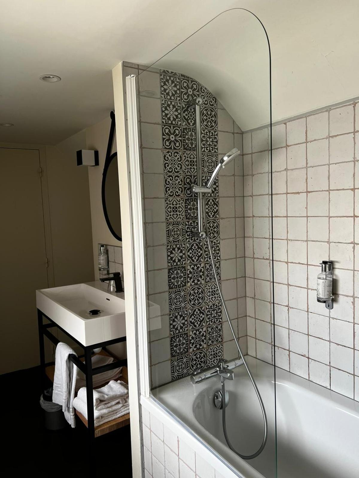 Hotel Saint-Julien Angers Room photo